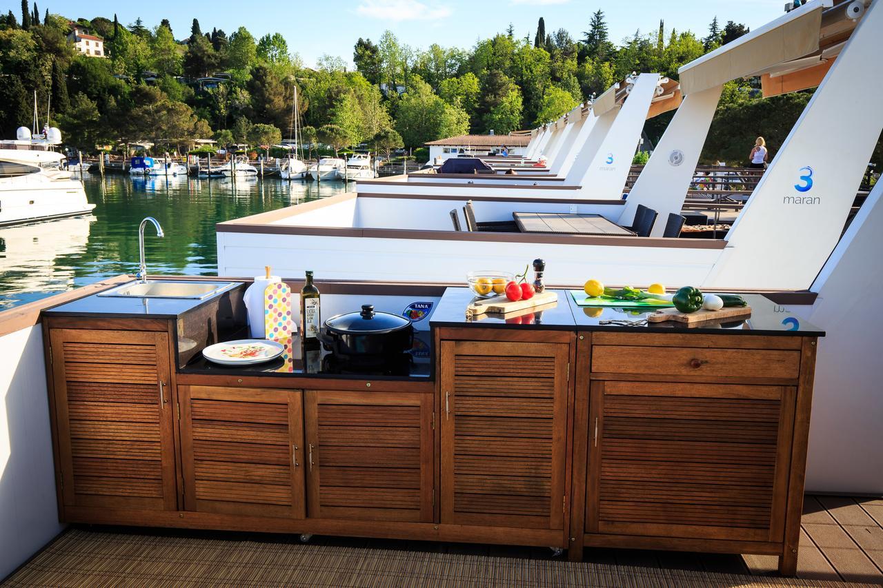 Floating Sea House Kahne Portoroz Villa Exterior foto