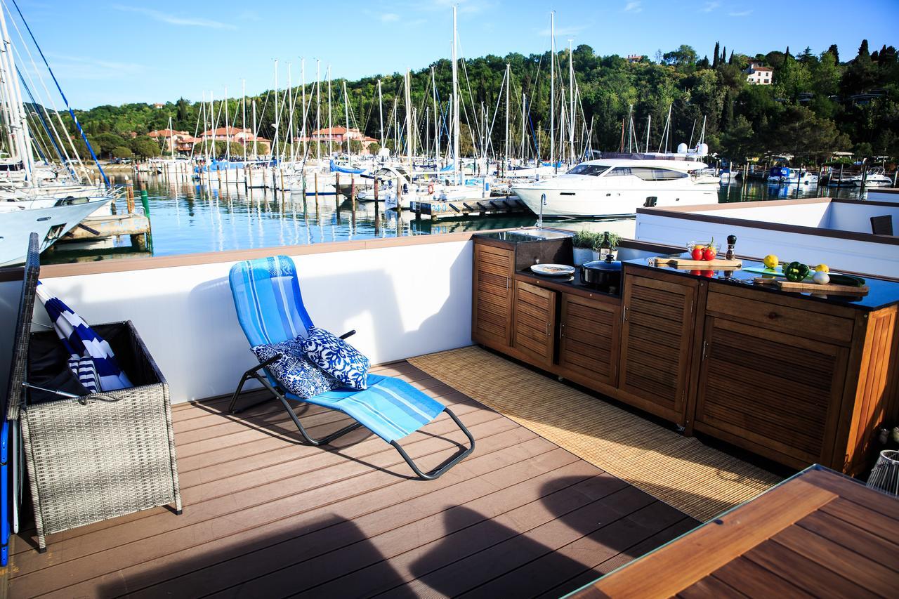 Floating Sea House Kahne Portoroz Villa Exterior foto